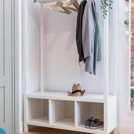 Comfortable By Market Square With Ac As S4a