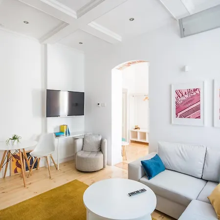 アパート Comfortable By Market Square With Ac As S4a