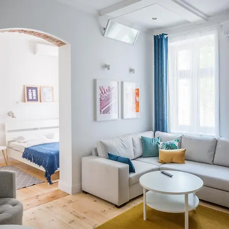 Comfortable By Market Square With Ac As S4a Apartment Wroclaw