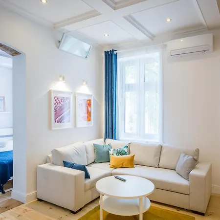 Comfortable By Market Square With Ac As S4a Apartment
