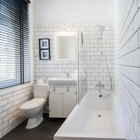 Comfortable By Market Square With Ac As S4a *